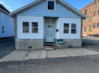 2 Leonard St, Amsterdam, NY 12010