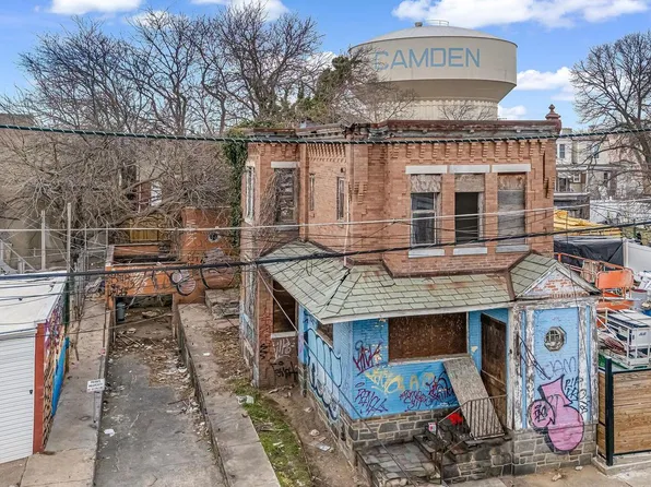 1145 Thurman St, Camden, NJ 08104