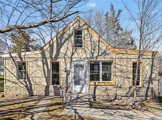 1613 Clifford St, Saint Joseph, MO 64505