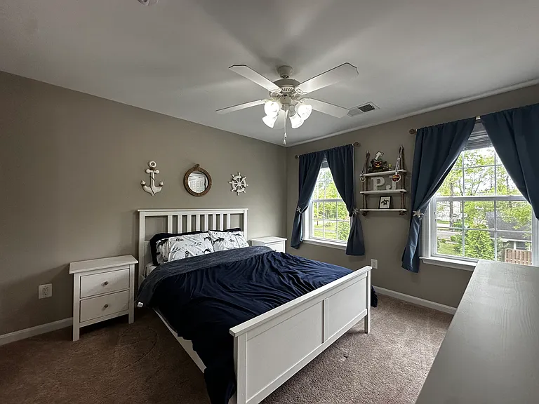 904 Saint Martins Loop — Photo 12