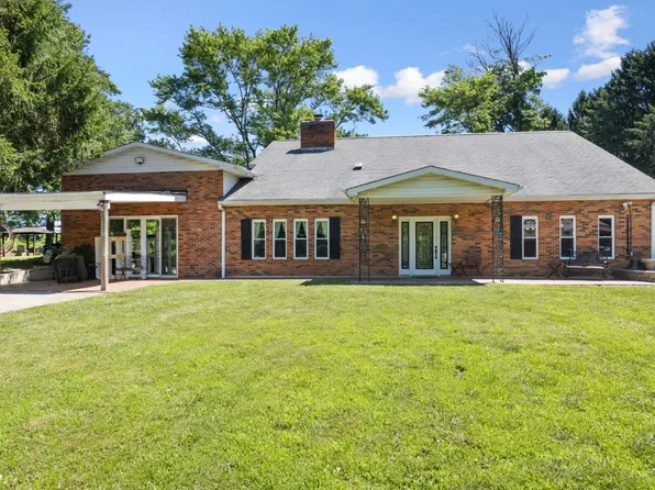 1331 Indian Ridge Trl, New Richmond, OH 45157