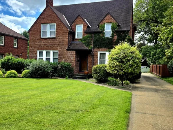 2812 Maine St, Quincy, IL 62301