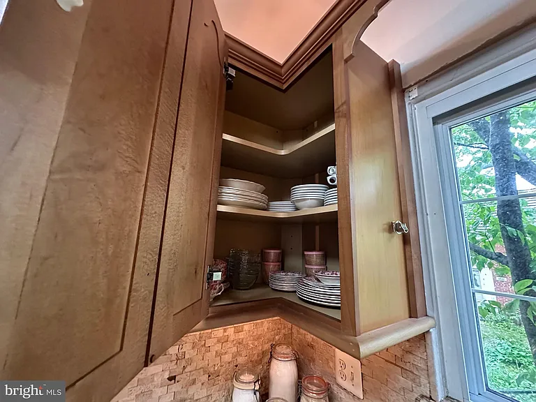 3638 Gunston Rd — Photo 8