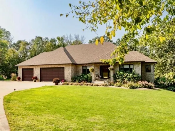 3273 Grand View Ln SW, Byron, MN 55920