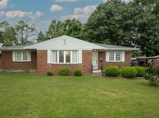 734 N 9th St, Wood River, IL