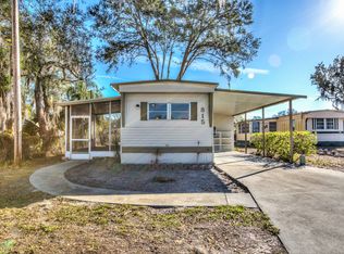 815 Oakwood Cir, Wildwood, FL 34785