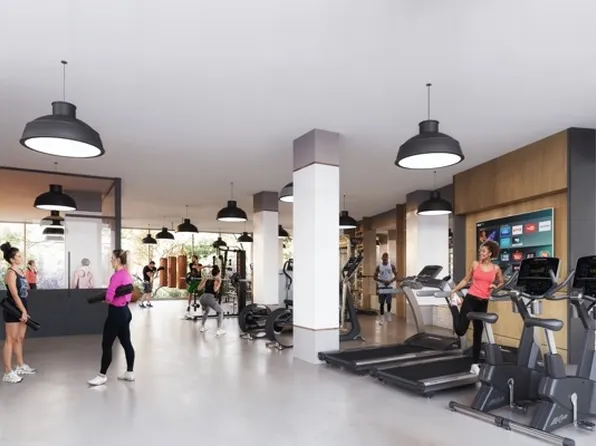 975 Nostrand Avenue image 8 of 14