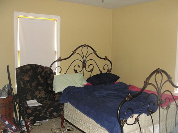 2nd image of 2834 Noel Dr