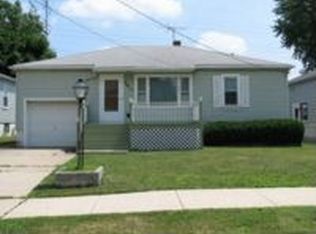 7017 Lindberg Ave, Hammond, IN 46323