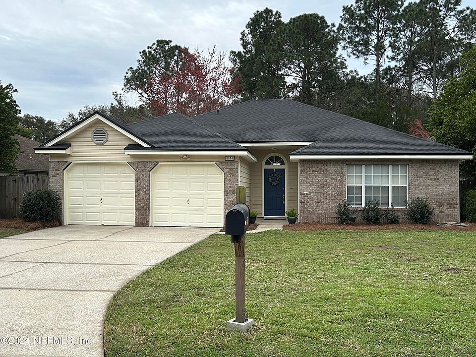 1st image of 8974 WINDING VINE Drive W