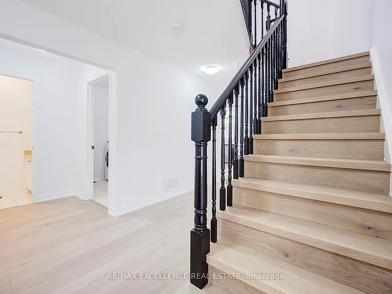15 Nymark Pl — Photo 16