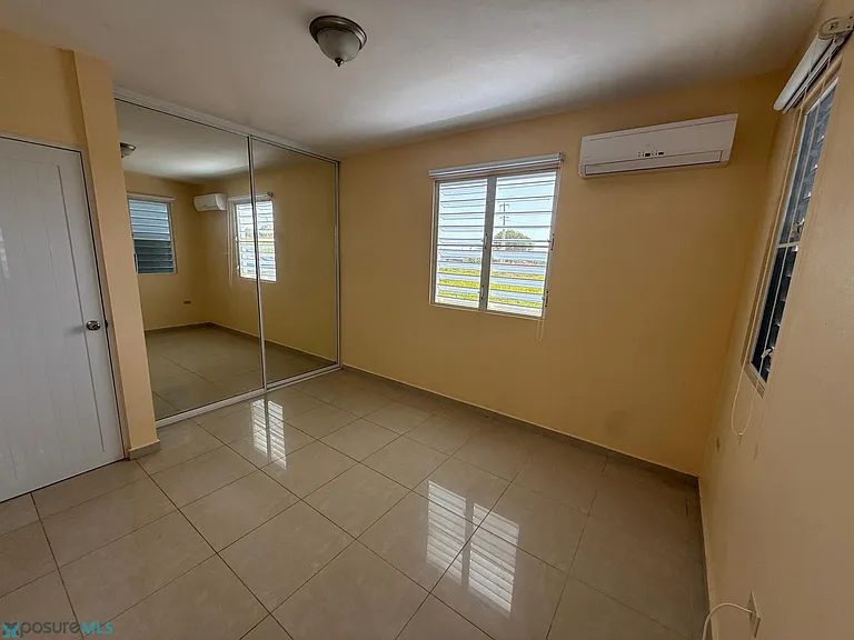 823 Los Paseos — Photo 13