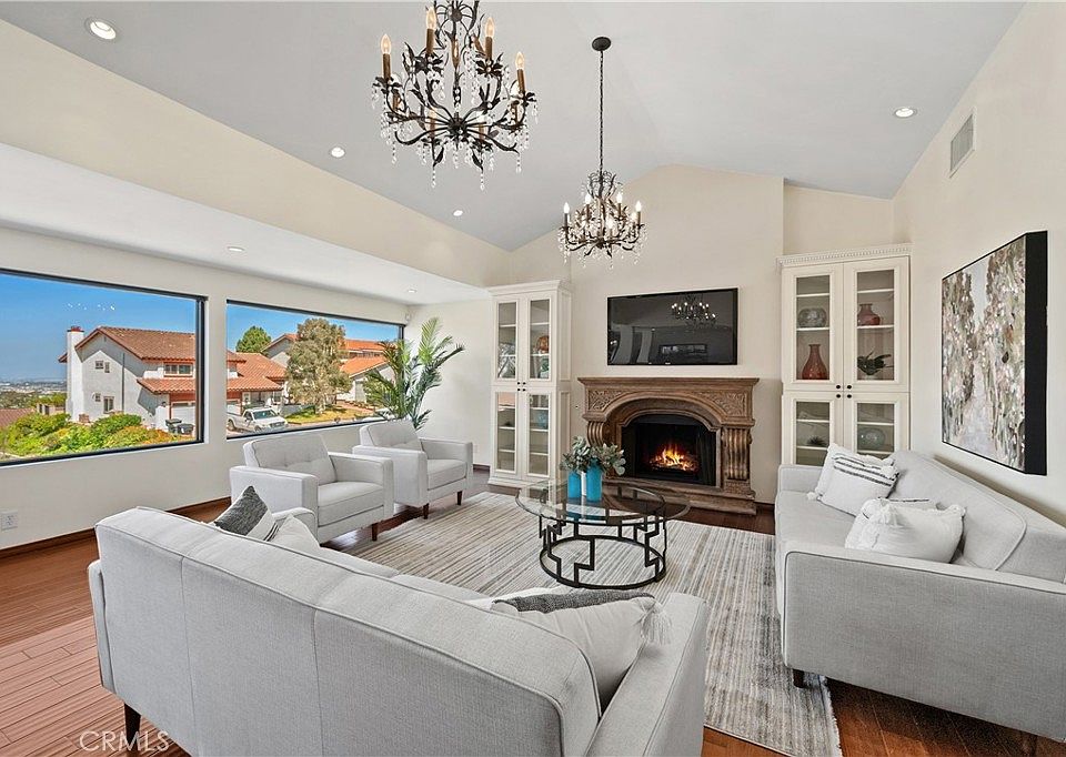 1st image of 3230 Carolwood Ln