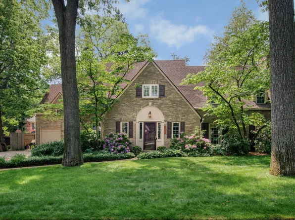 1628 Pontiac Rd SE, East Grand Rapids, MI 49506