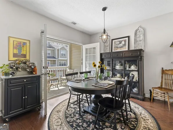 5111 Woodland Ln, Alpharetta, GA 30009