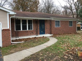 8016 Comanche Trl, Temperance, MI 48182