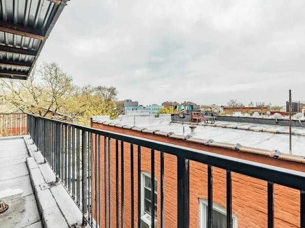 311 Woodbine Street image 1 of 11