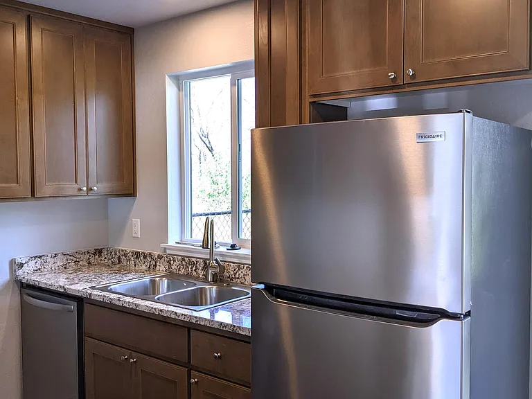 610 N Main St #5A-1 — Photo 5