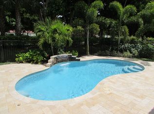 2772 Shaughnessy Dr, Wellington, FL 33414