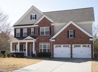 811 Sapphire Ln, Sugar Hill, GA 30518