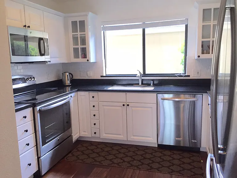 862 Andromeda Ln — Photo 3