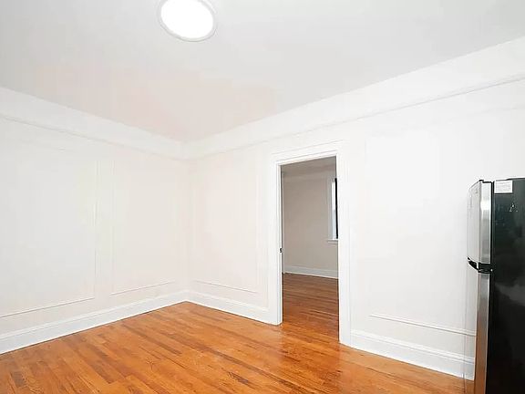 3rd image of 32-18 34th St #1F