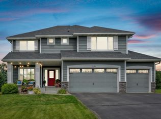 5108 White Star Ln, Woodbury, MN 55129