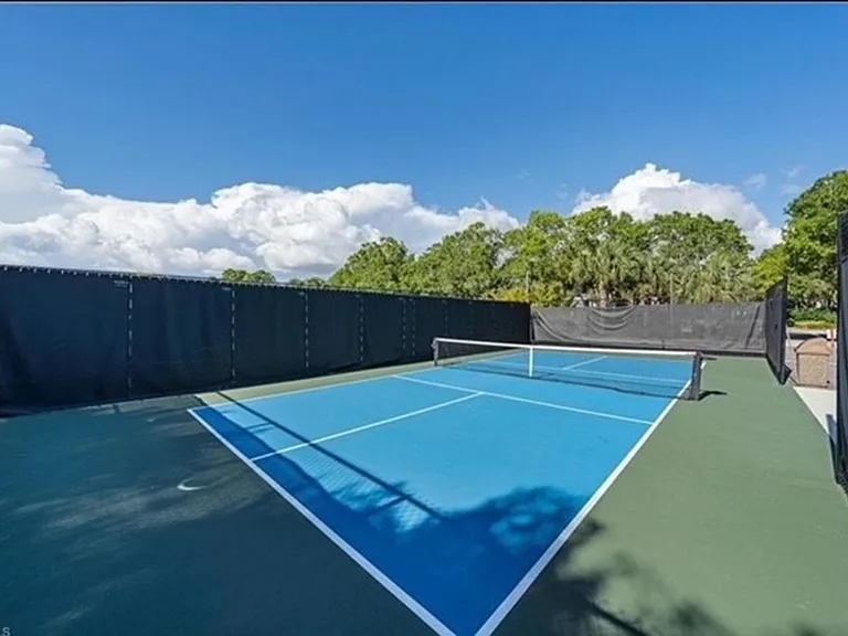 15143 Sterling Oaks Dr — Photo 22