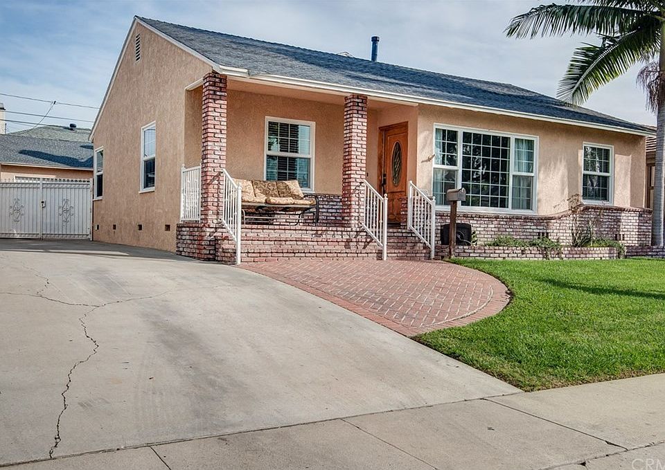 1st image of 4726 Snowden Ave
