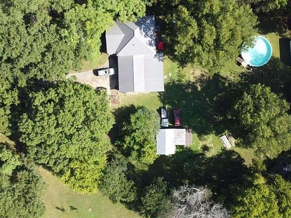 2nd image of 97 Sycamore St