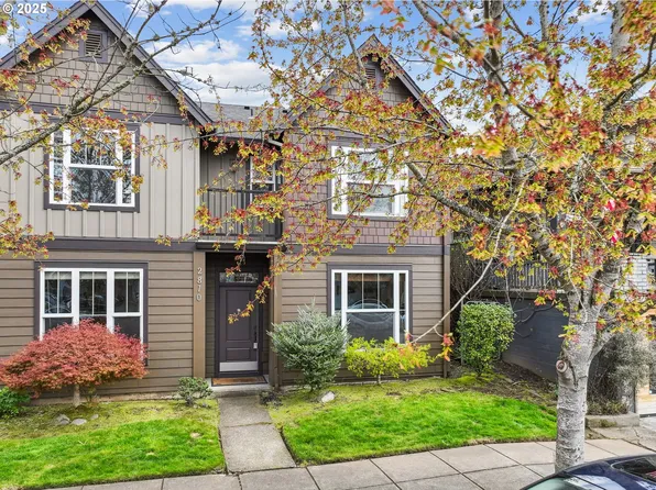 2810 SE 15th Ave, Portland, OR 97202