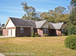 132 Daytona Dr, Bloomingdale, GA 31302
