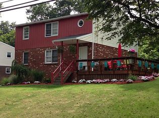 2331 McKees Rocks Rd, Mc Kees Rocks, PA 15136