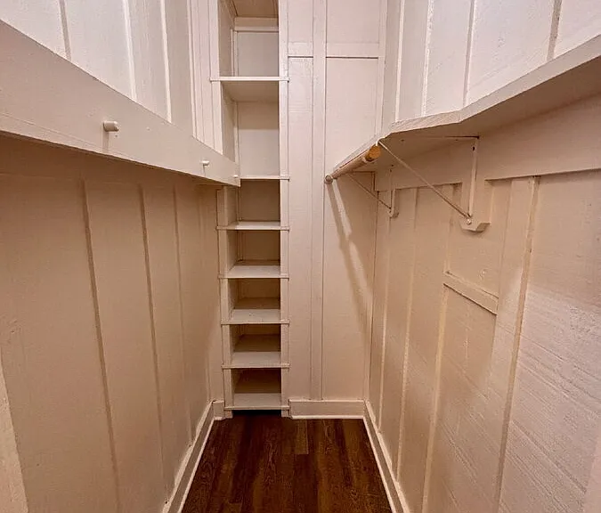 174 W Center St — Photo 17