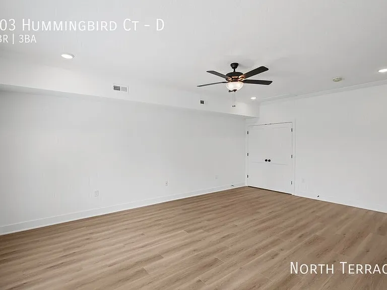Fairview Crossing Townhomes — Photo 133