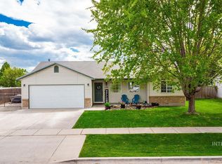 1106 NW 24th St, Fruitland, ID 83619