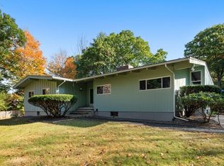 94 Coolidge St, Sherborn, MA 01770