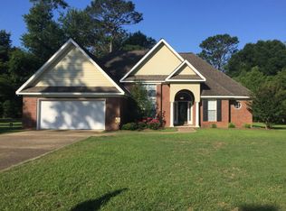 1006 Garden Ln, Bainbridge, GA 39819
