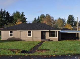 135 Jacobson Rd, Cathlamet, WA 98612