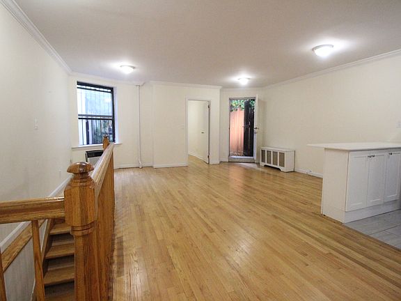 5th image of 254 W 71st St #B1