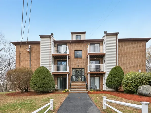 100 Cass Ave #A2, Dracut, MA 01826