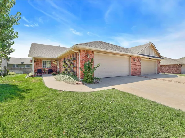 3005 Cottonwood Hill Dr, Newton, KS 67114