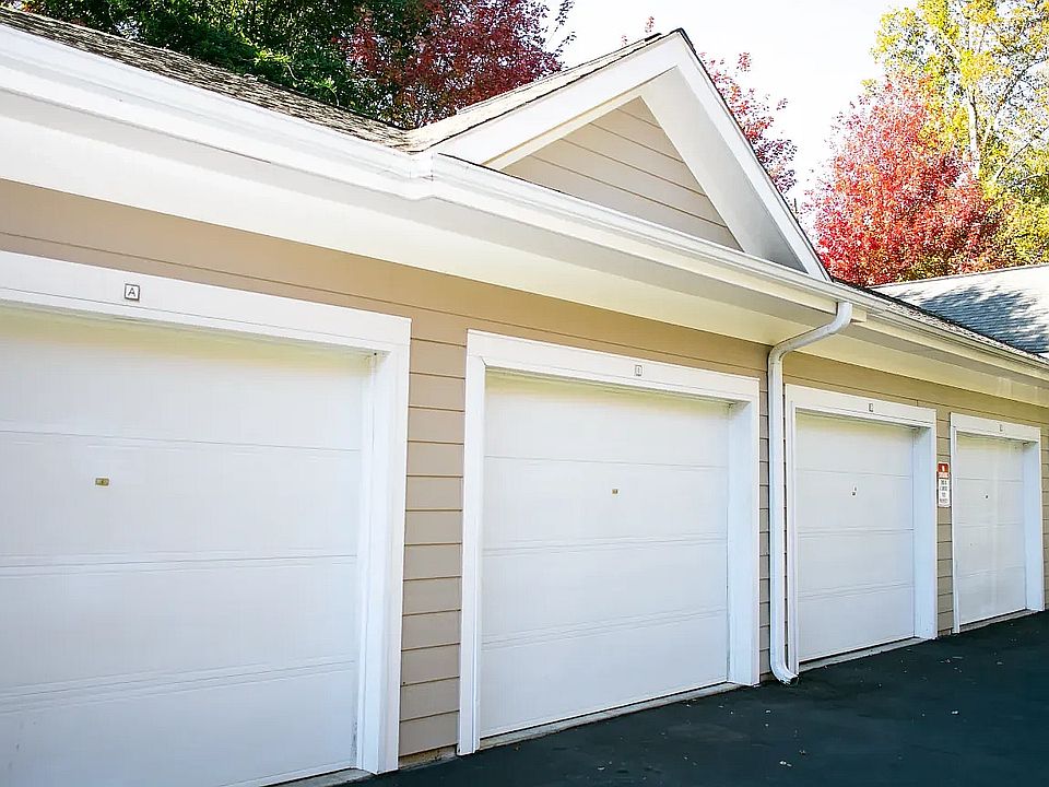 29-north-hickory-nc-building-photo (4)