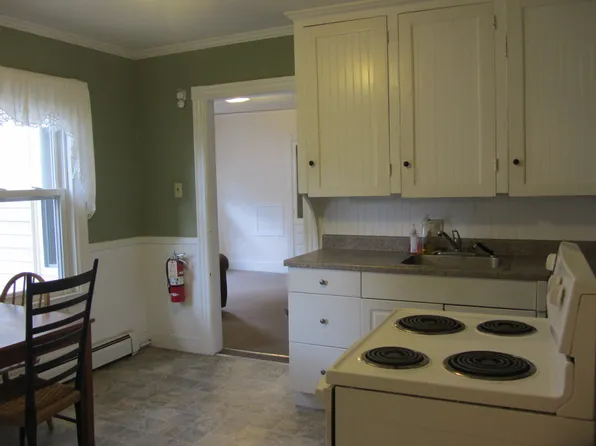 44 Jefferson St #201, Biddeford, ME 04005