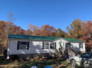 8406 Webb Rd., Versailles, MO 65084