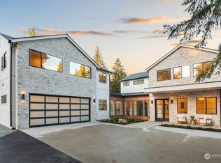 20946 Marine View Dr SW, Normandy Park, WA 98166