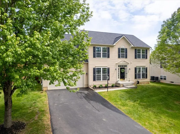 316 Maddex Farm Dr, Shepherdstown, WV 25443