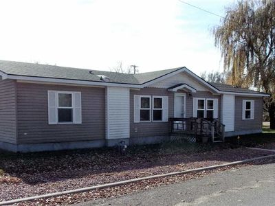 505 E 4th St, Big Springs, NE, 69122