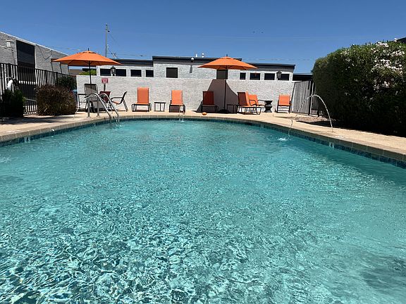 2nd image of 534 E Huntington Dr #3