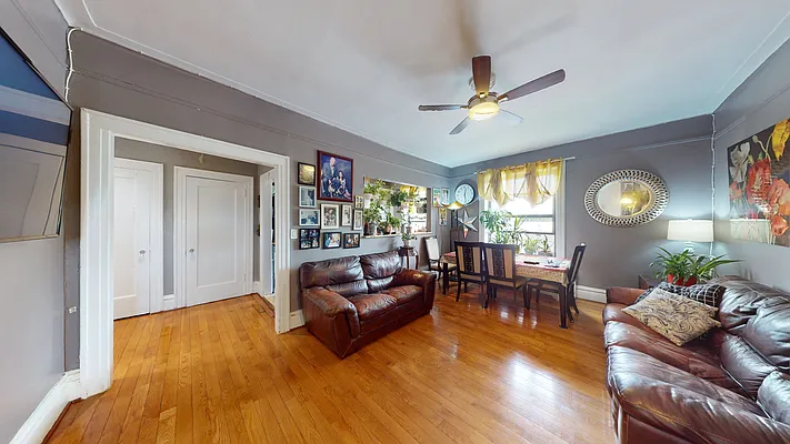 Rented by Bond New York | media 5